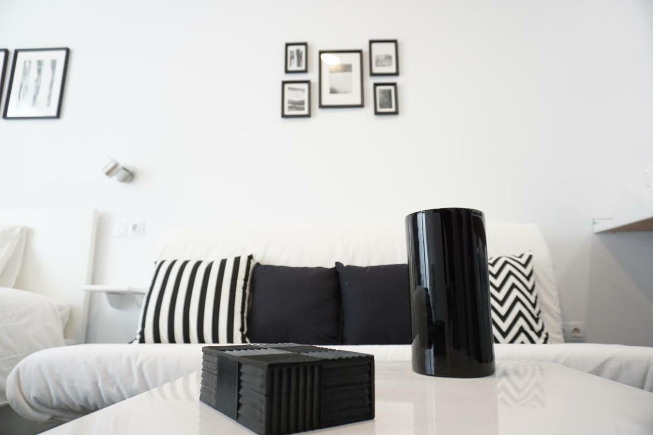 Black & White Las Canteras Las Palmas de Gran Canaria Extérieur photo
